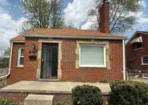 250 W Brentwood St - Photo 1 of 1