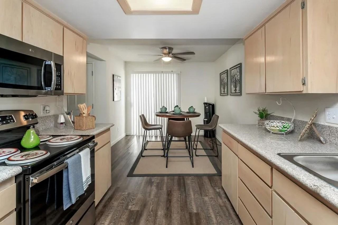 Palm Mission Village - Photo 4 of 15