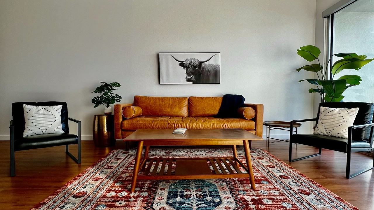 1914 Main Apartments - Photo 7 of 50