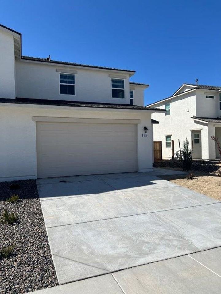 2037 Halite Dr - Photo 3 of 20