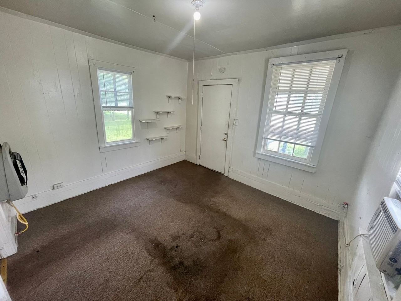 1823 Texas St - Photo 3 of 8