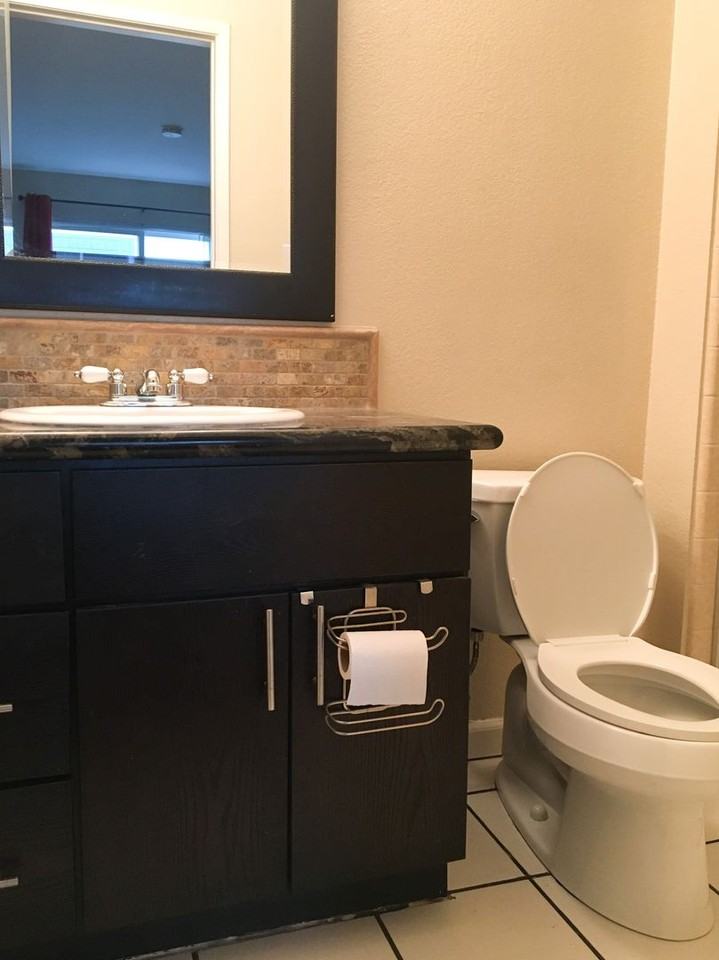 2575 Easton Way - Photo 6 of 14