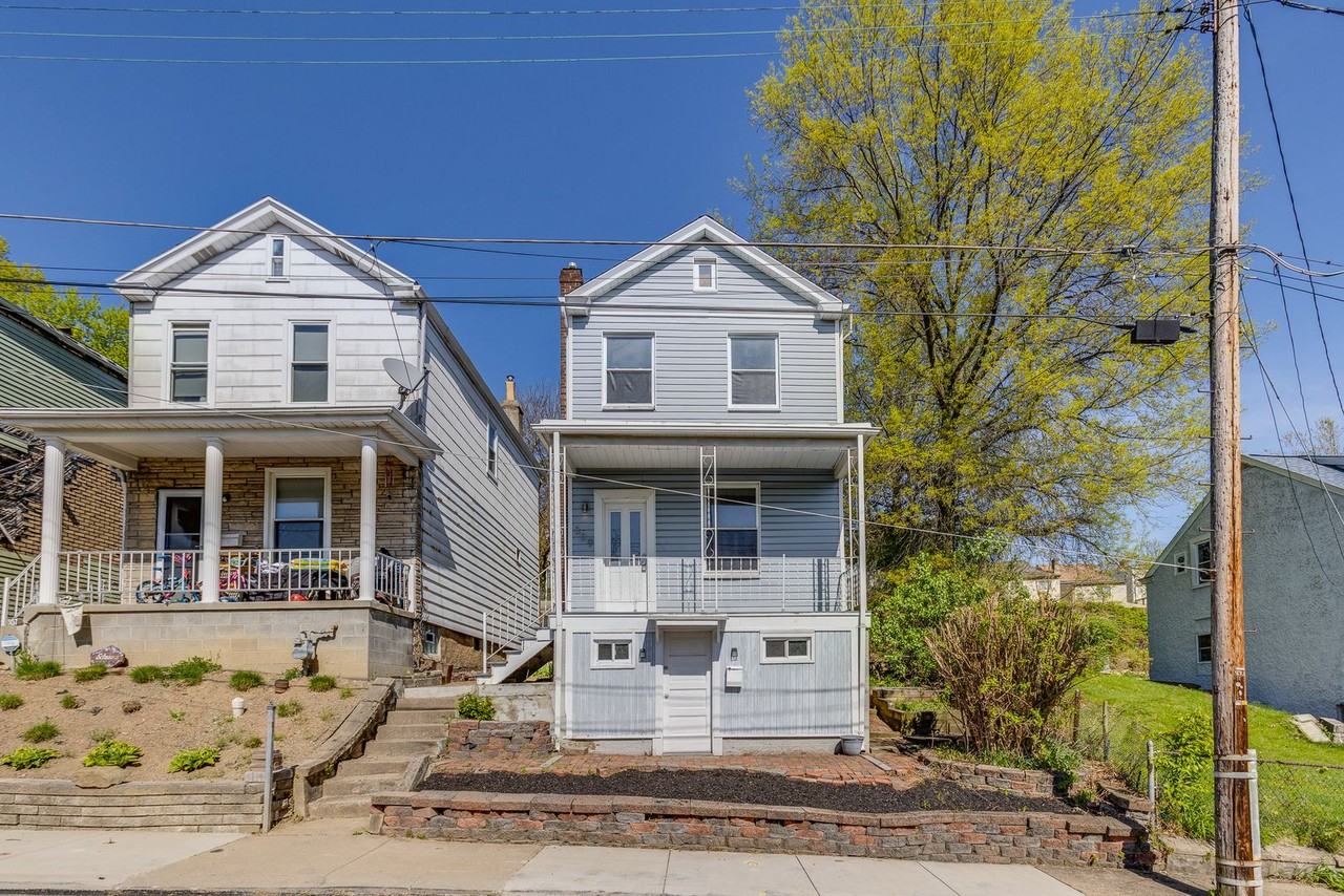 309 Rinne St - Photo 2 of 27