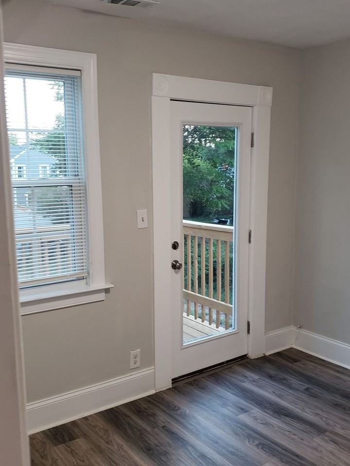 319 E Ladies Mile Rd - Photo 7 of 12