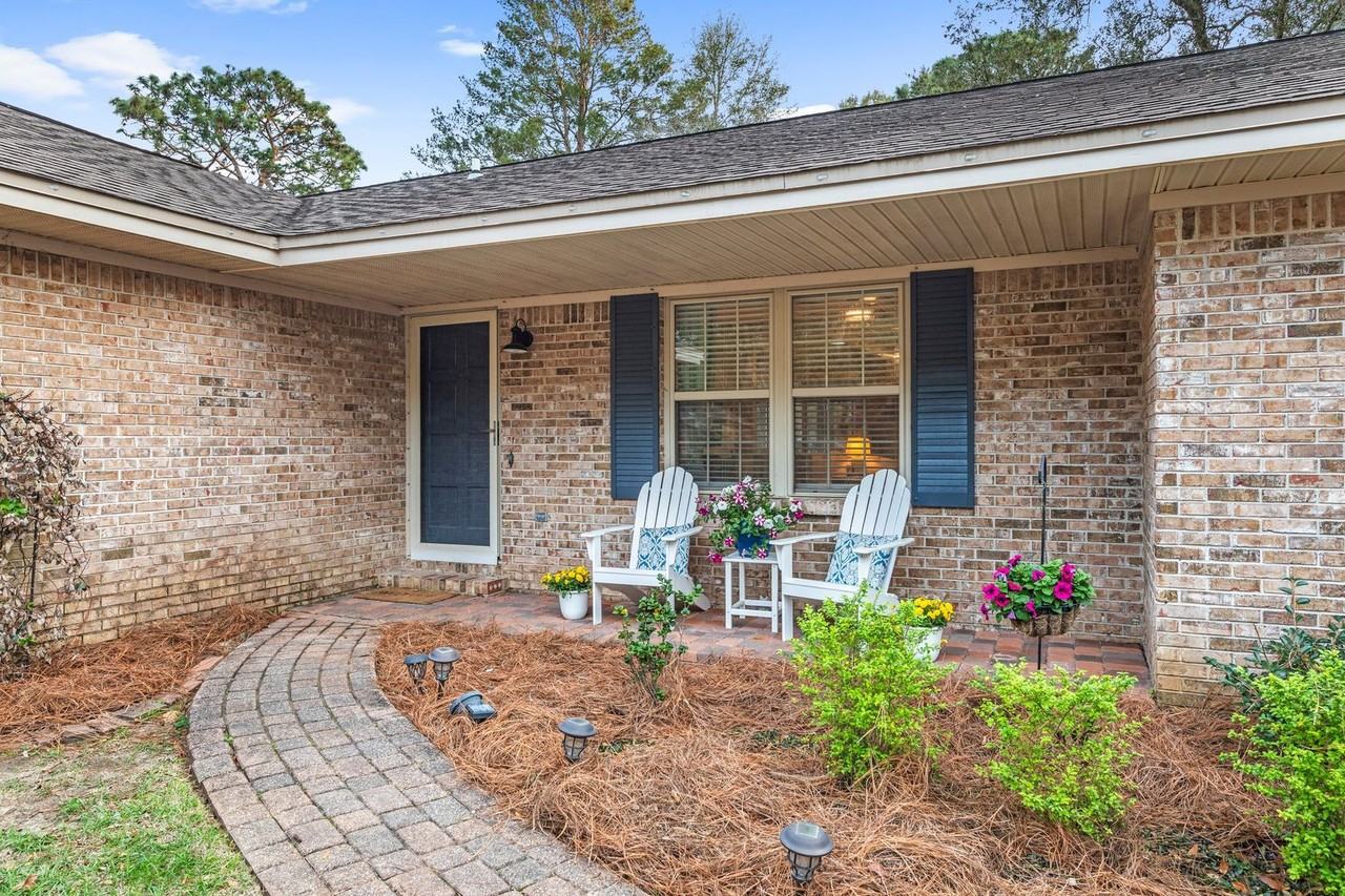 349 Sharon Dr - Photo 3 of 46