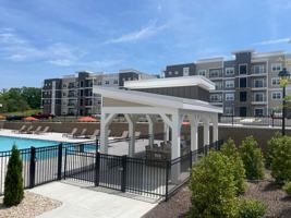 featured image of 542 Gateway Centre Pkwy