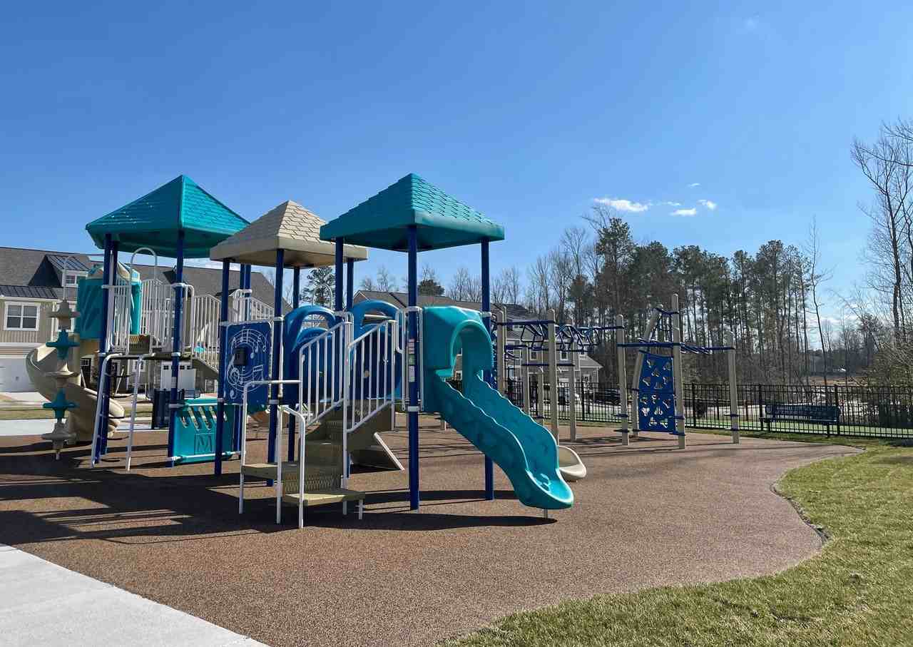 11904 Petrel Xing - Photo 2 of 50