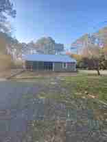 7600 Pond Dr - Photo 1 of 1