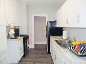 Bosworth Road Apartments - Photo 1 of 1