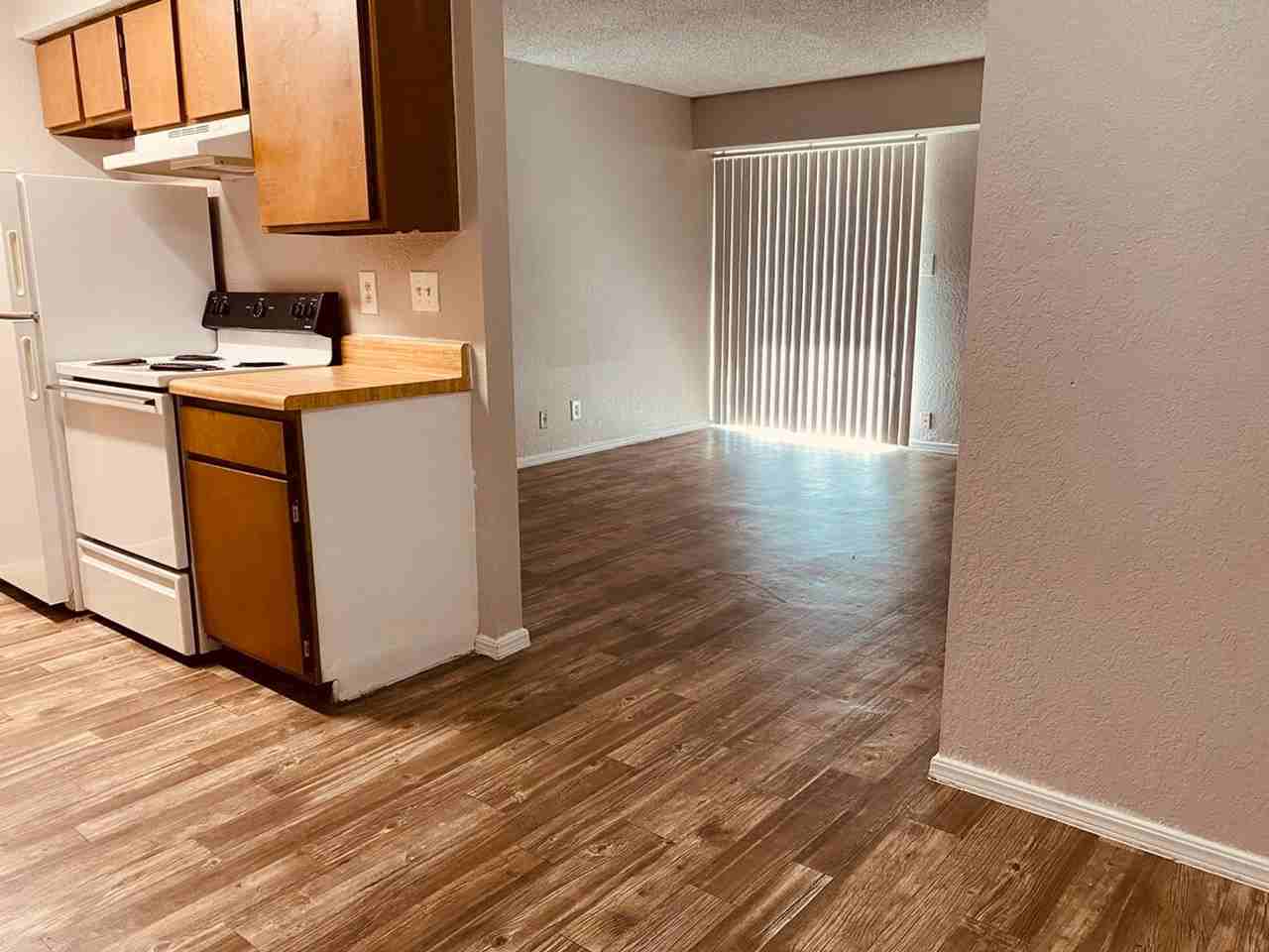 Cedar Lane Apartments - Photo 7 of 22