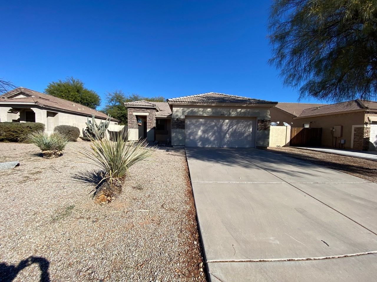3096 E Pinto Valley Rd - Photo 2 of 19