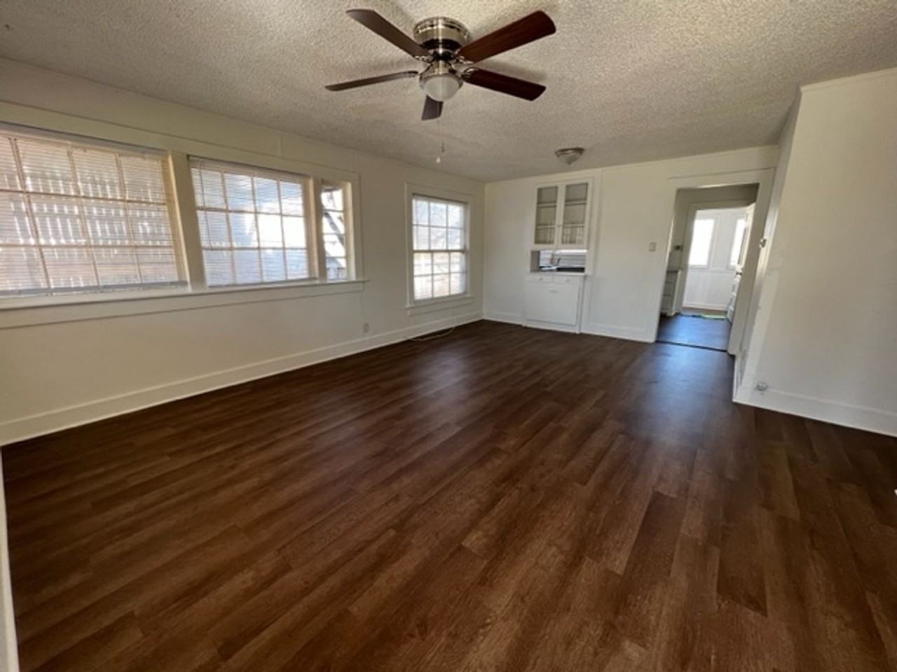 2518 S 19th St - Photo 3 of 14