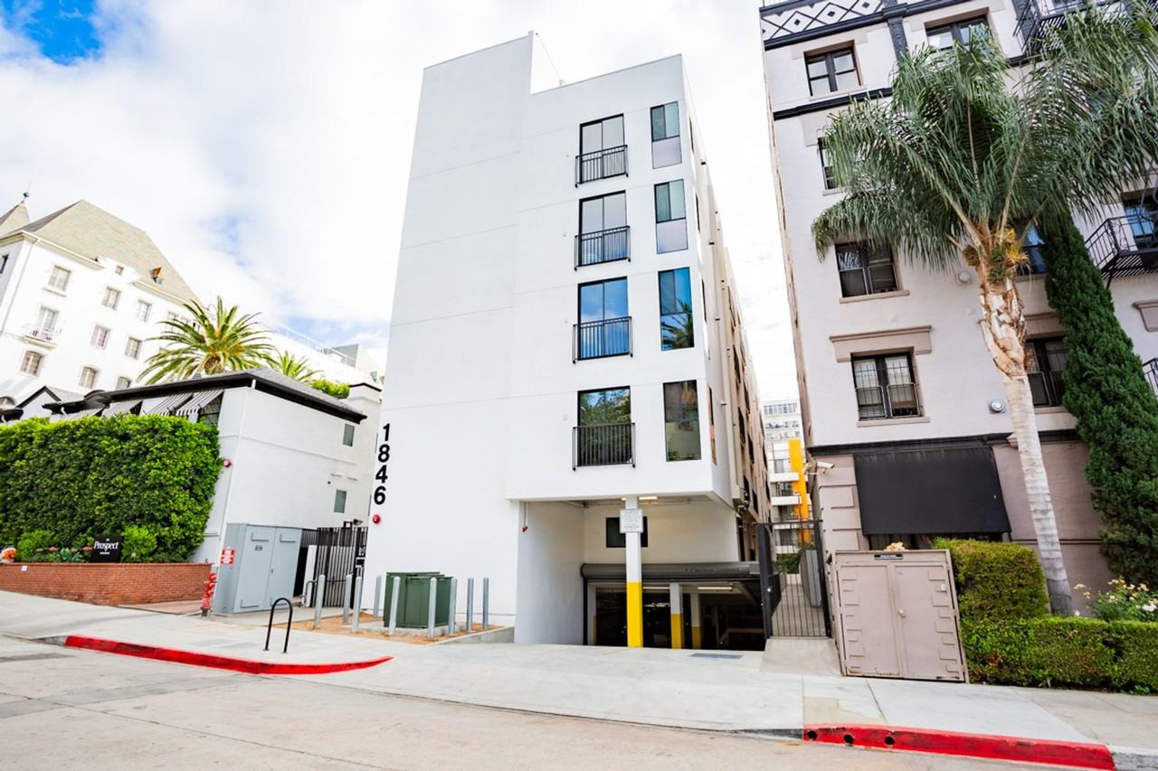 1846 N. Cherokee Avenue (Hollywood Manor) - Photo 2 of 6