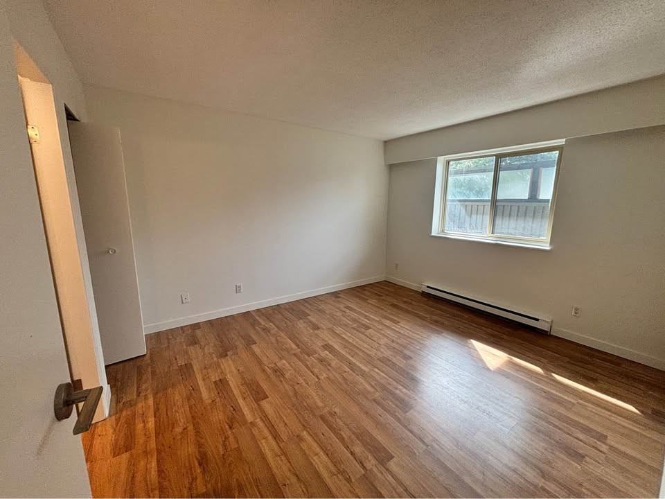 850 - 850 Rupert Terrace #103 - Photo 2 of 10