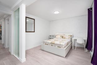 1711 Rue Saint-Denis #402 - Photo 1 of 1