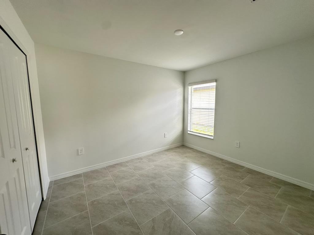 17669 Paradiso Way - Photo 4 of 11
