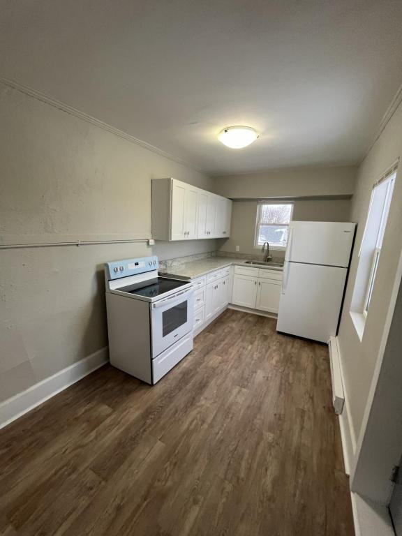 2600 Cottage Grove Ave - Photo 6 of 14