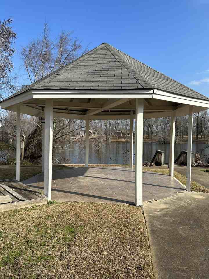 7216 Westlake Rd - Photo 3 of 50