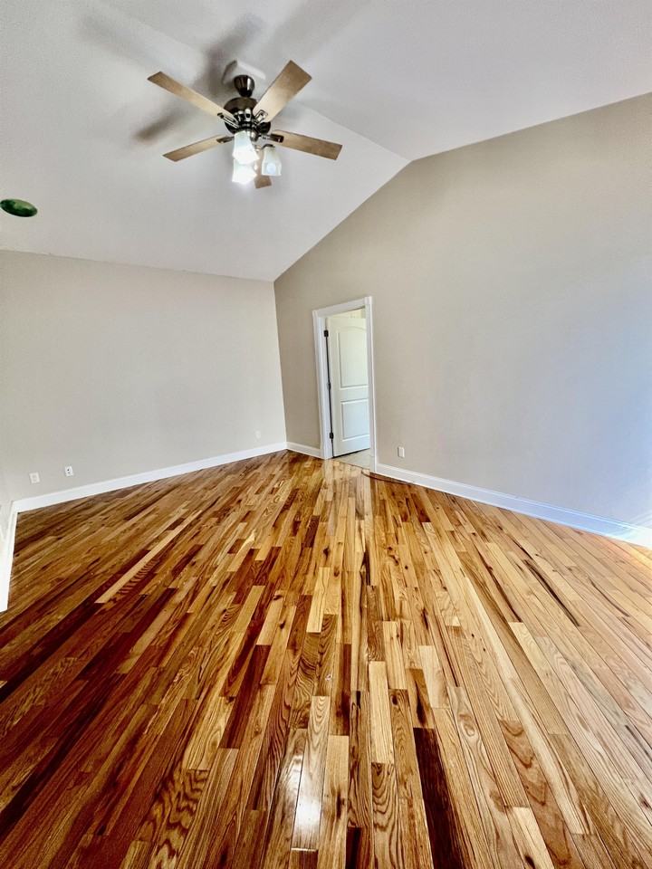 40 Brownstone Dr - Photo 2 of 36