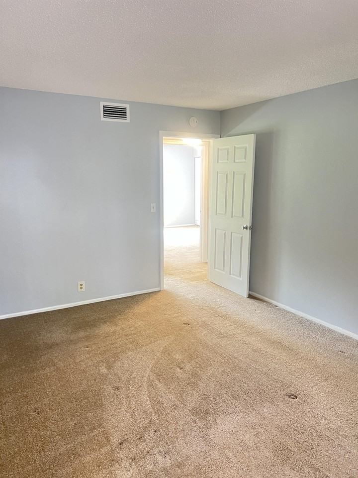 60 Moree Loop #1 - Photo 2 of 10