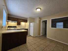 532 N Burk St #B - Photo 1 of 1