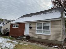 912 Davis Ave - Photo 1 of 1