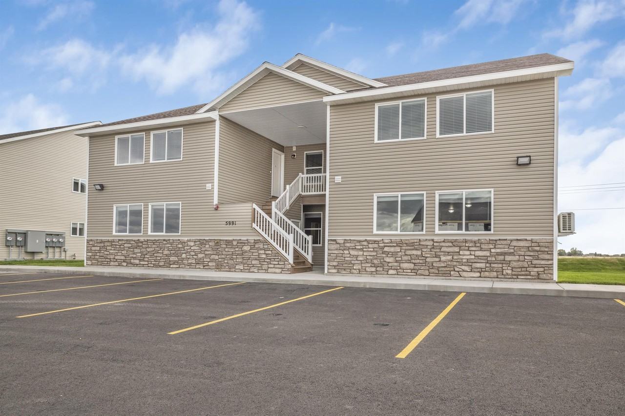 5961 N Silver Fox Rd - Photo 3 of 29