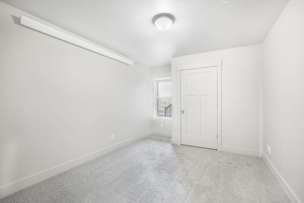 5961 N Silver Fox Rd - Photo 2 of 29