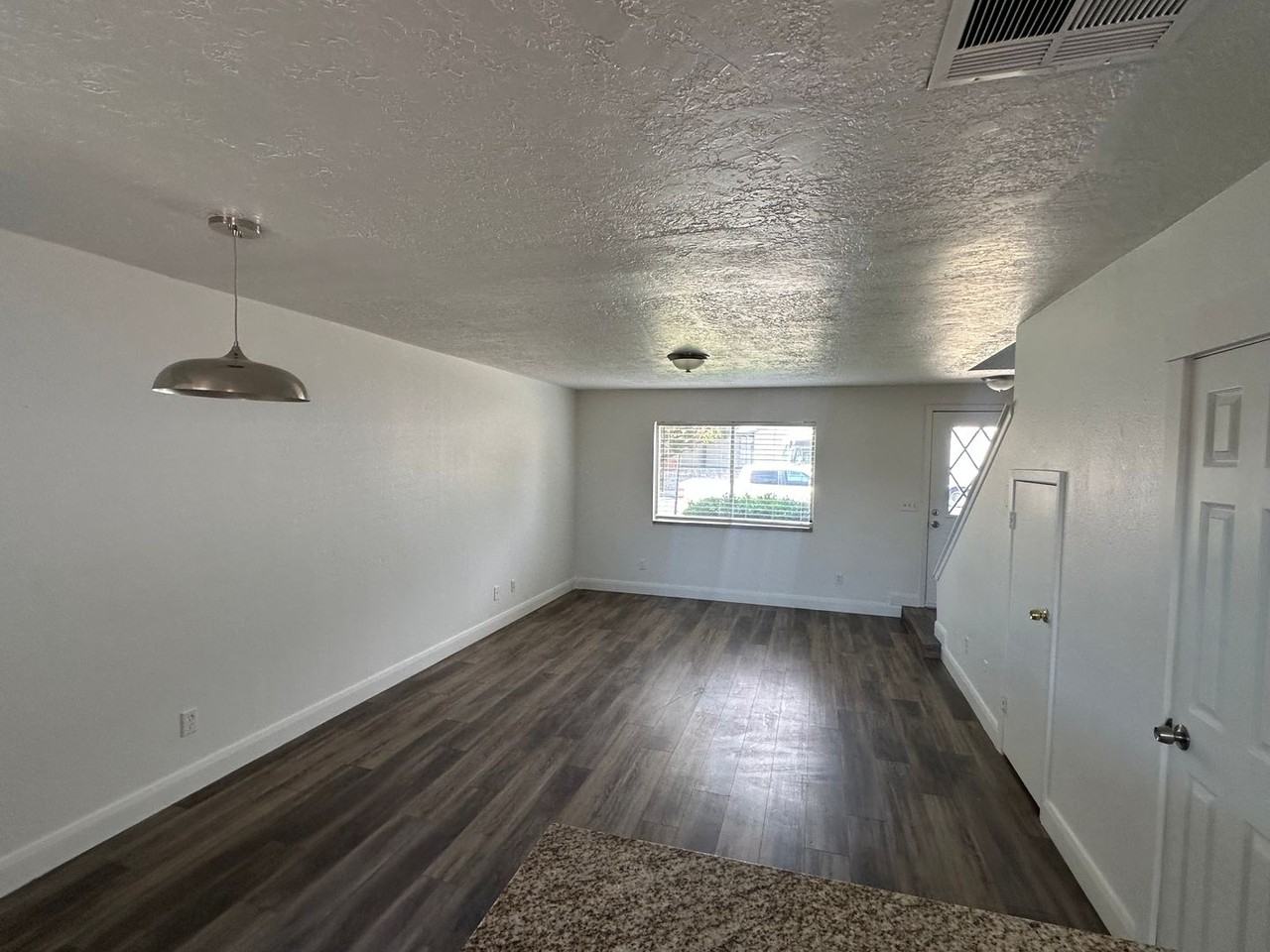 1741 W 950 N - Photo 2 of 9