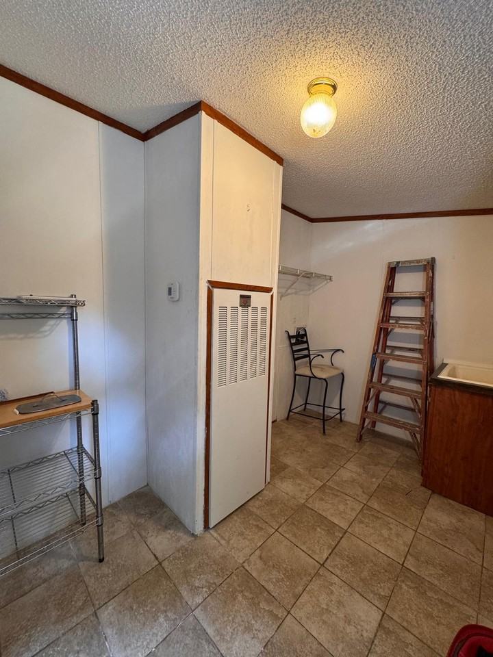 9 Workman Dr - Photo 5 of 12