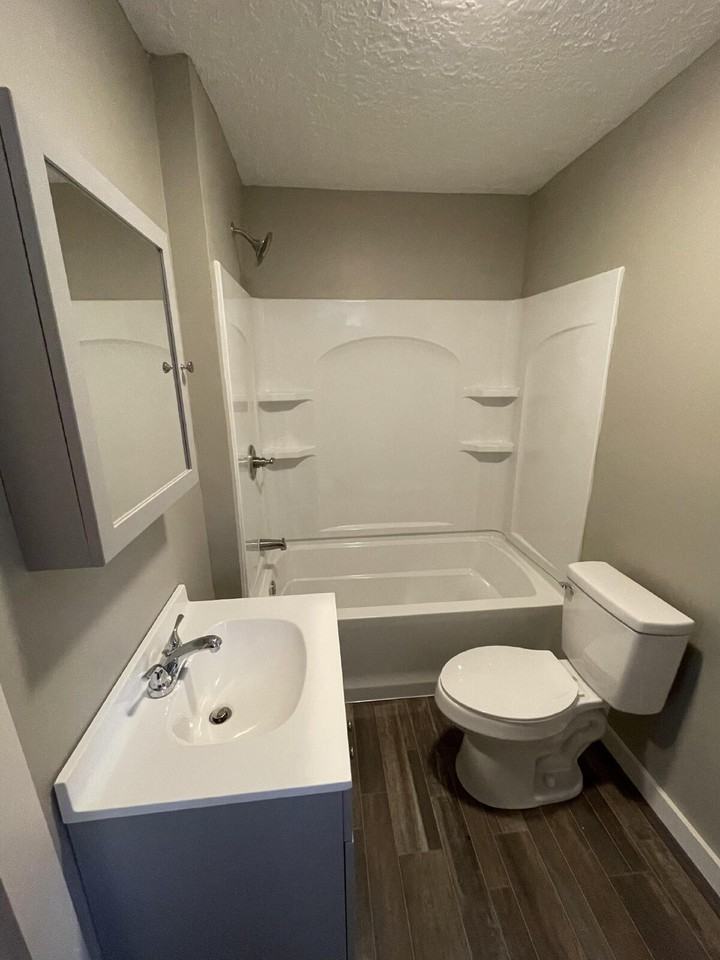 5882 Martin Hwy - Photo 4 of 8