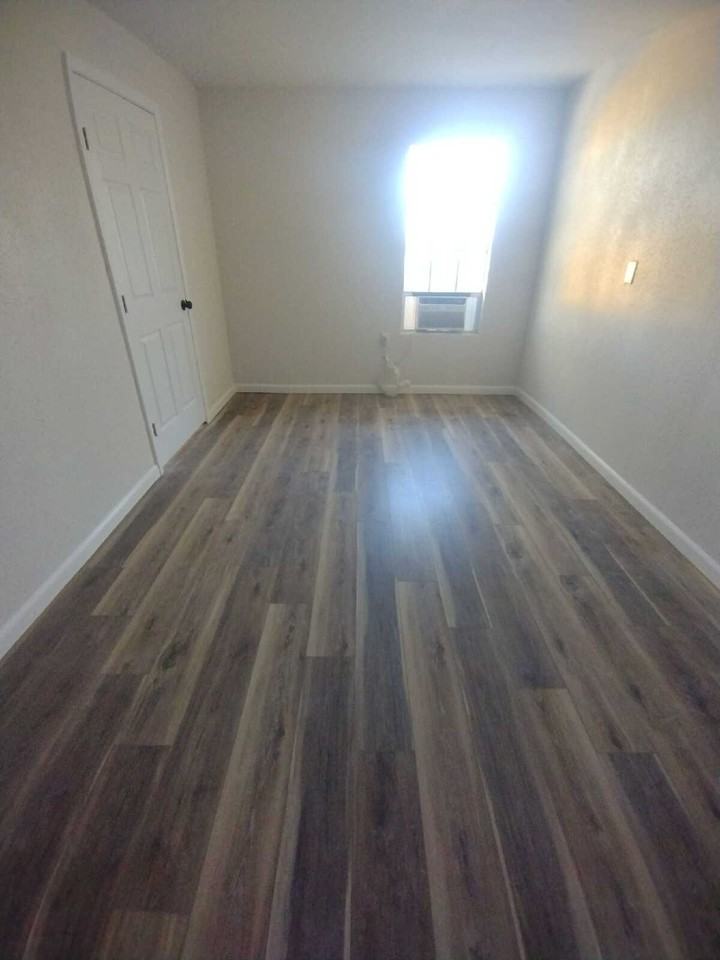 4602 Centralia Dr - Photo 5 of 25