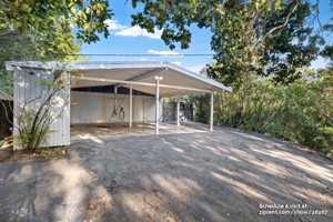 featured image of 757 Tofflemire Dr