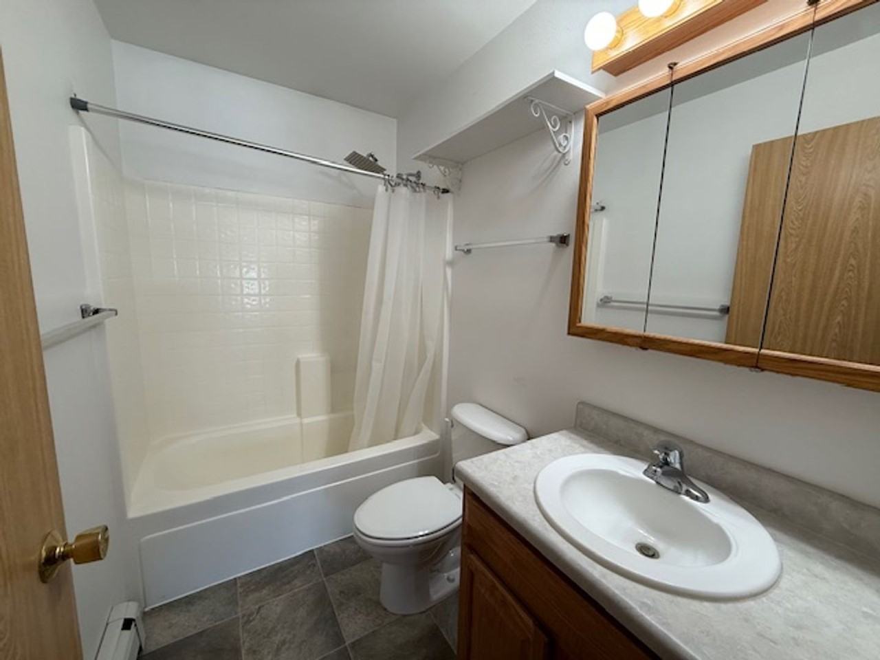 1665 Old Pioneer Way - Photo 4 of 10