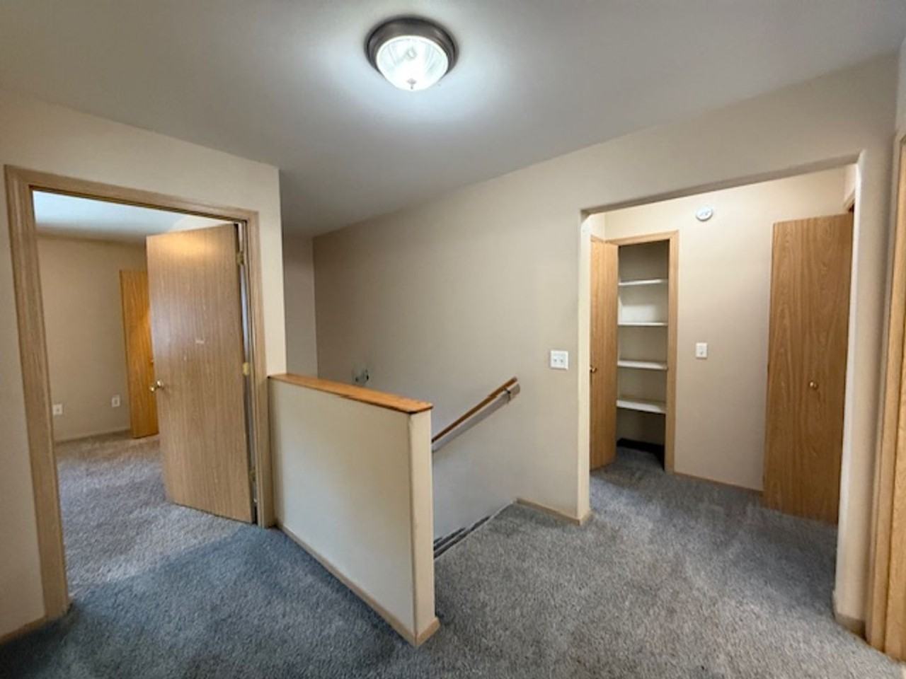 1665 Old Pioneer Way - Photo 5 of 10