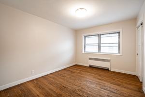 featured image of 2600 E Kenwood Blvd