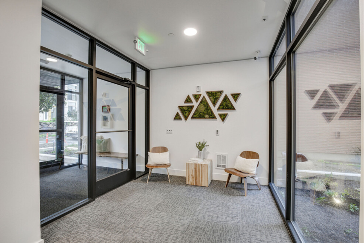 Welcome to Lakeview! - Photo 6 of 33