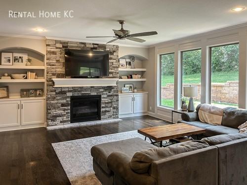 22904 W 47th Ter - Photo 3 of 17