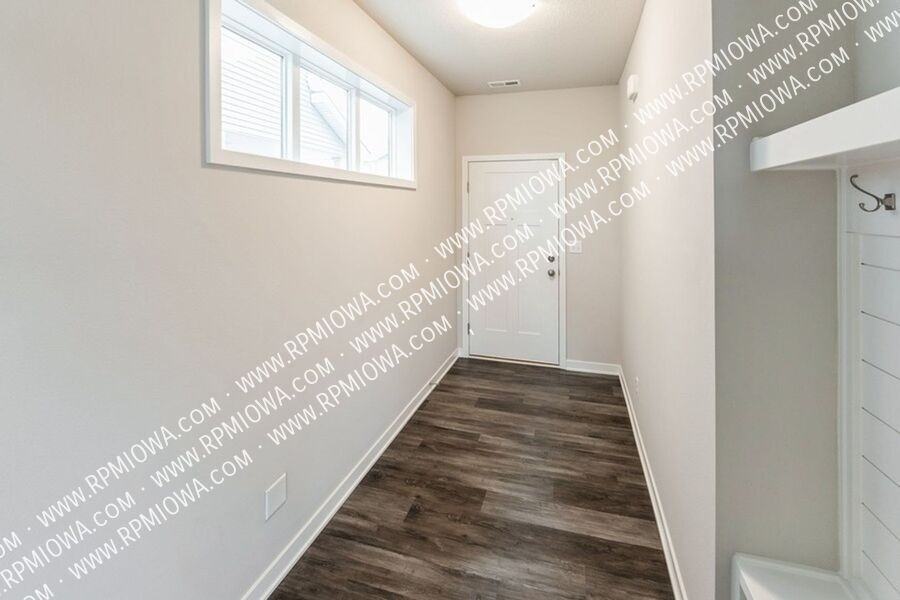 3101 Ne 2nd Ln - Photo 2 of 15