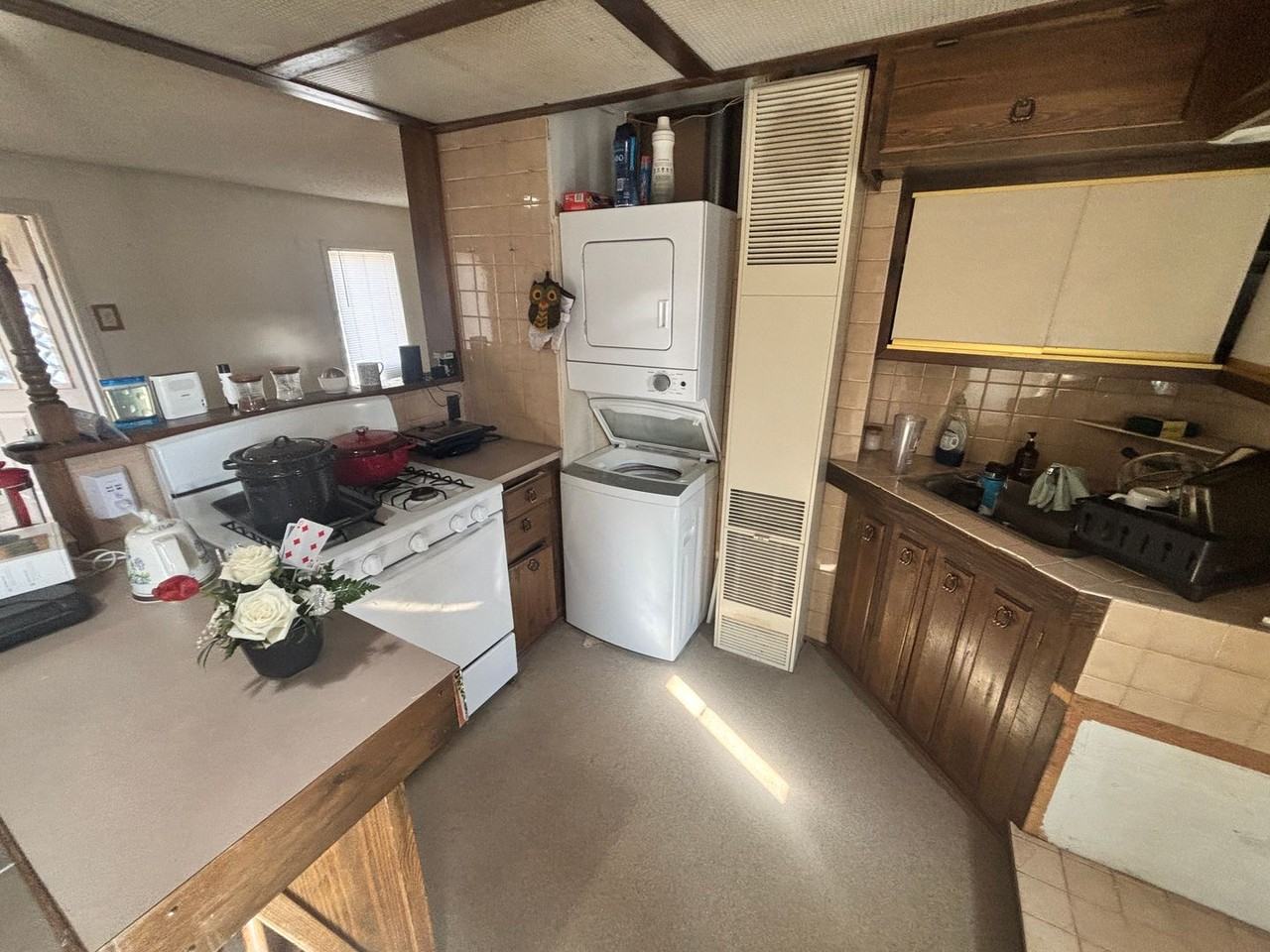 857 N Hodgeman St - Photo 4 of 6