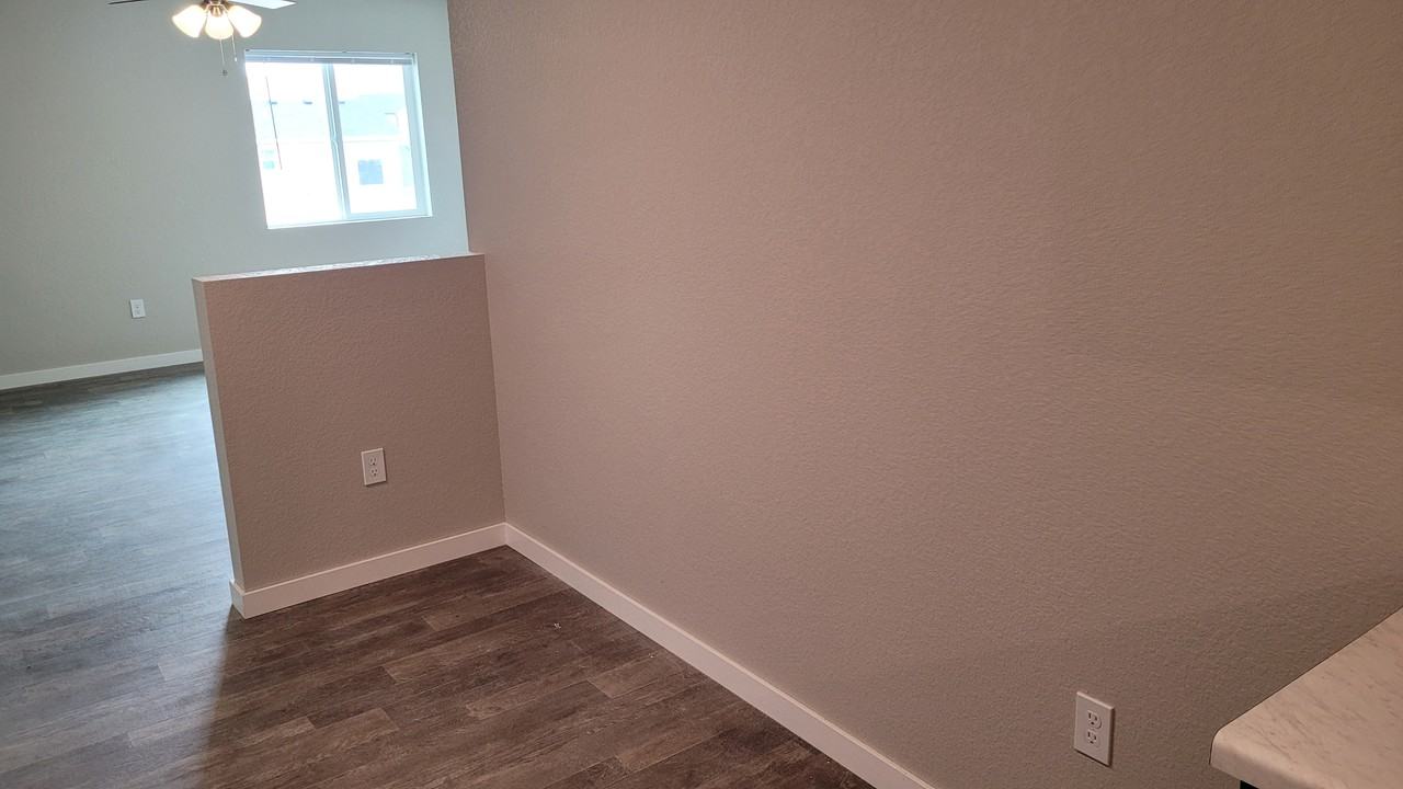 331B Cheyenne Blvd #13 - Photo 3 of 14