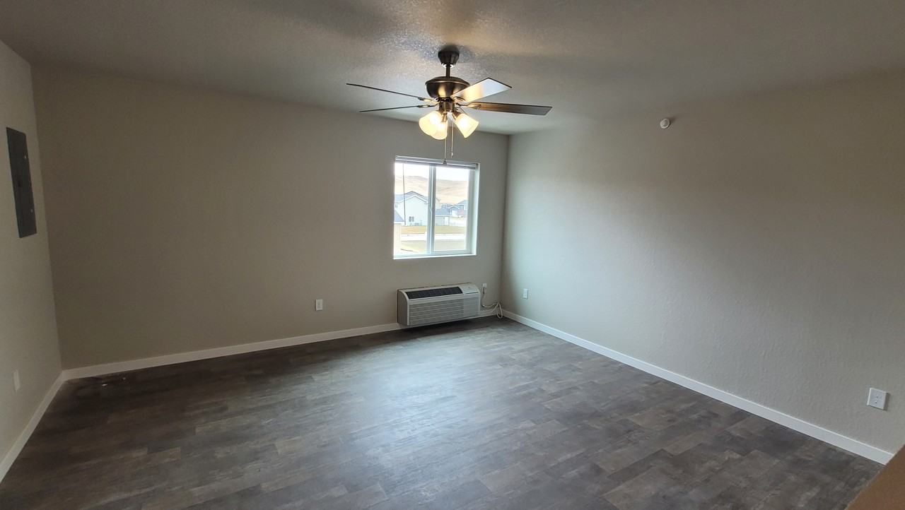 331B Cheyenne Blvd #13 - Photo 4 of 14