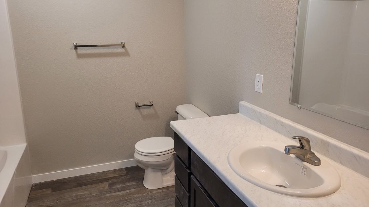 331B Cheyenne Blvd #13 - Photo 6 of 14