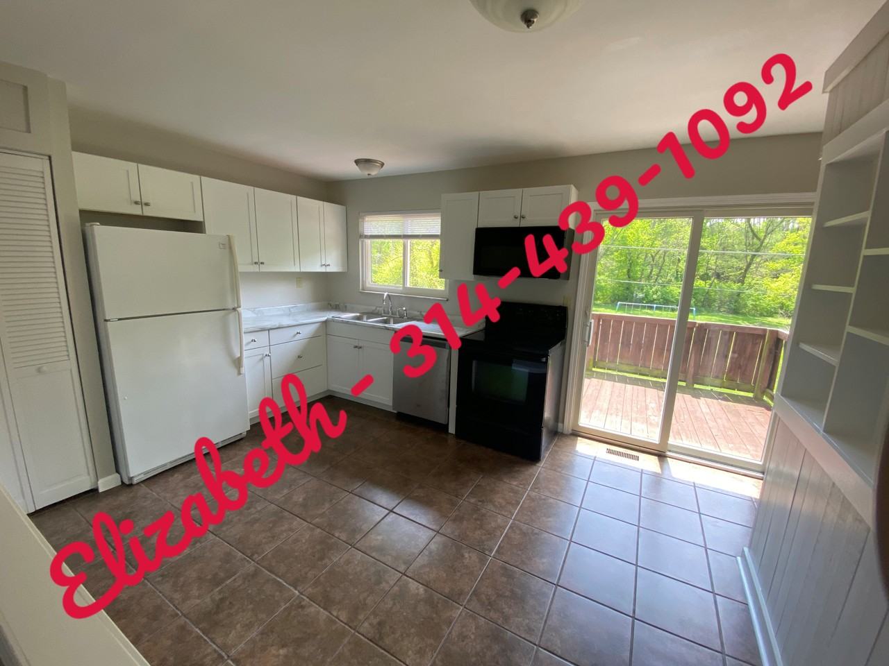 3037 Lyme St #NA - Photo 3 of 12