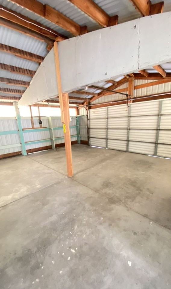 3255 Highway 201 - Photo 3 of 31