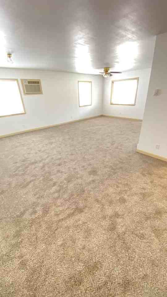 3255 Highway 201 - Photo 6 of 31