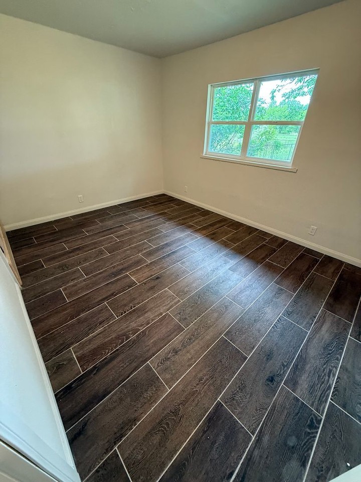 5406 S 17th Ter - Photo 6 of 13