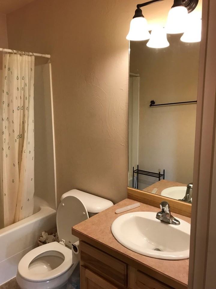 3328 W Babcock St - Photo 2 of 7