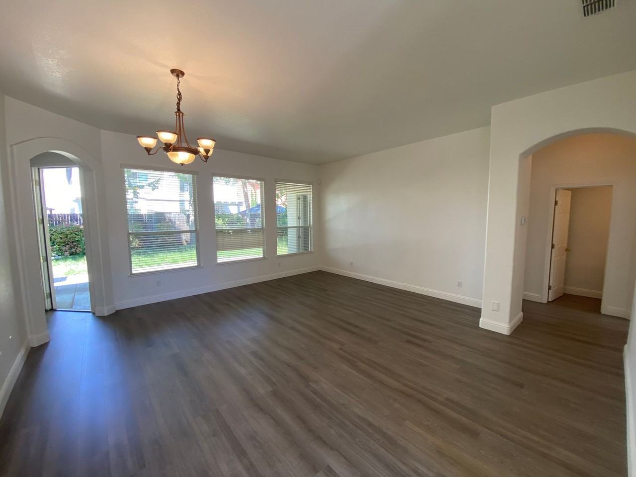 9436 Winding River Way - Photo 2 of 31