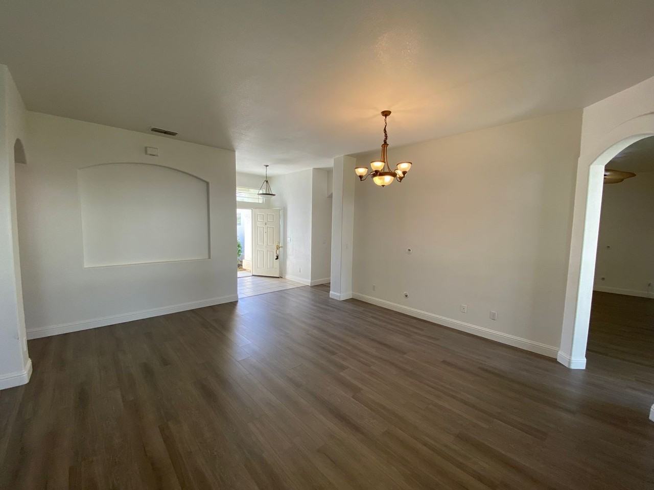 9436 Winding River Way - Photo 3 of 31